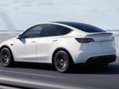 El sistema de conducción autónoma total de Tesla está a punto de ser retirado del mercado