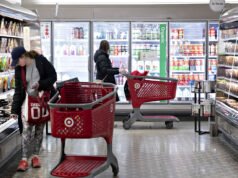 Target aumenta las perspectivas a medida que el nuevo director ejecutivo impulsa la revisión