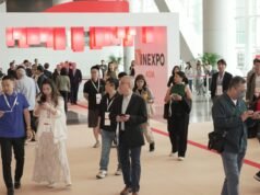 “La presencia a largo plazo marca la diferencia”.