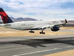 El vuelo 69 de Delta a Taipei fue desviado después de que un pasajero usó la palabra N y amenazó a una azafata con abucheos.