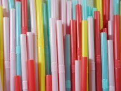 ¿Eres un malo? Entonces, ¿por qué sigues usando pajitas de plástico?