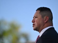 Tony González enfrenta una segunda vuelta contra Brandon Herrera