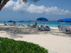 Los Ángeles – Gran Caimán, Islas Caimán. $377 (Economía Básica) / $427 (Economía Regular). Ida y vuelta, impuestos incluidos – oferta de vuelo