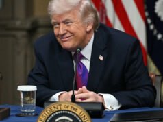 Trump dice a las empresas de inteligencia artificial que necesitan “ayuda de relaciones públicas” por la reacción violenta del centro de datos