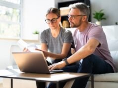 ¿Cuál es el costo de construir una vida juntos, tanto emocional como financieramente?