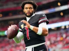 Kyler Murray firmó con los Vikings después de que los Cardinals liberaron a la ex selección número uno.