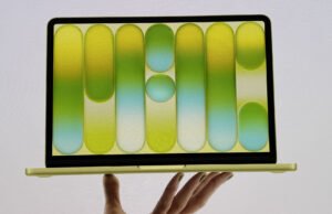 La nueva MacBook Neo es la computadora portátil más barata de Apple a £ 599 y se lanza días después del iPhone 17e económico