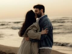 Anuncio de servicio público: 5 nuevos lenguajes del amor recién lanzados