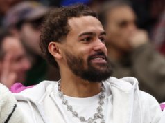 MIRA: Trae Young expulsado del juego de los Wizards en el que ni siquiera participó