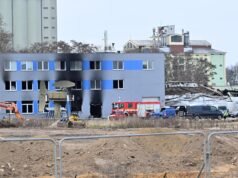 La policía checa arresta a tres personas por incendio provocado en un almacén de drones que abastece a Ucrania