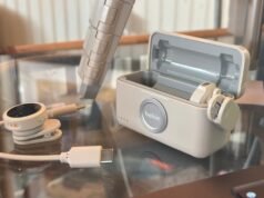 Este set inicial de micrófono y trípode es perfecto para nuevos creadores.