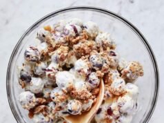 Ensalada de uvas fácil de 5 ingredientes: un desastre hermoso