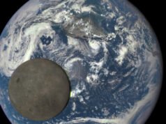 La delgada línea azul que protege la vida del vacío