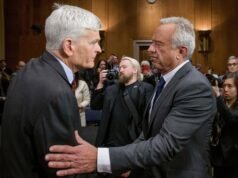 Las audiencias del Senado con RFK Jr. muestran las lealtades competitivas de Cassidy hacia Trump y la ciencia